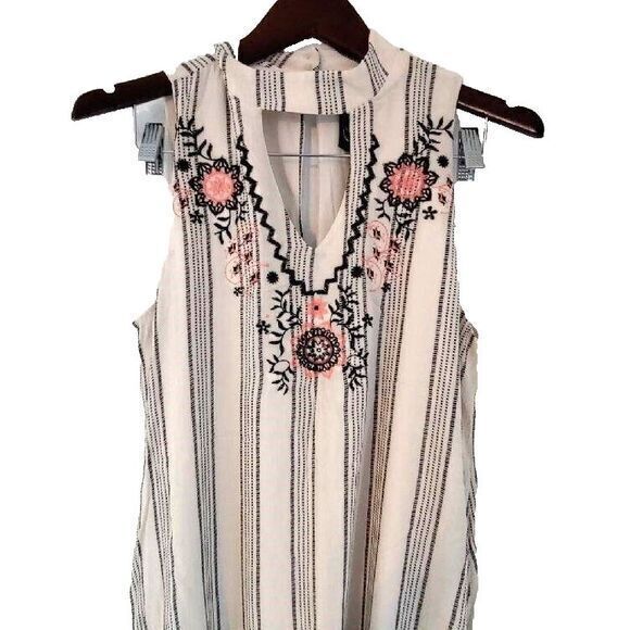Trixxi Women S Embroidered V Neck Striped Sleeveless Short Mini Boho Party Dress - Picture 3 of 4
